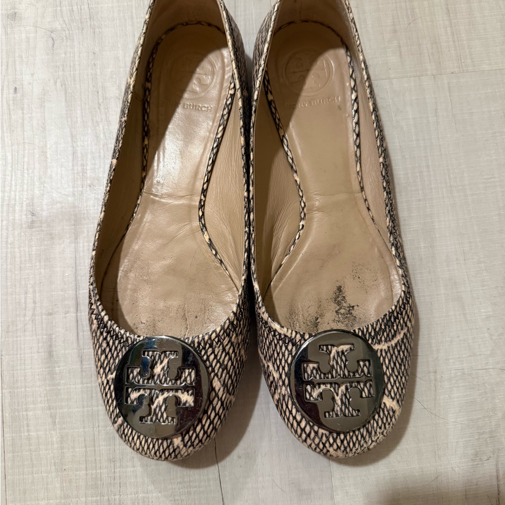 Tory Burch Beige & Black Snakeskin Logo Ballet Flats